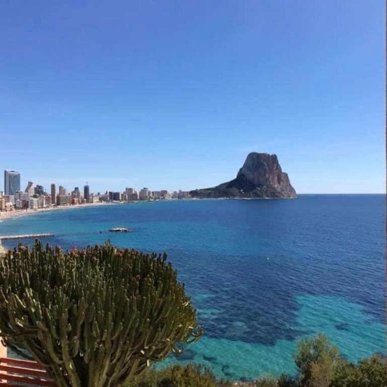 Apartment Iris 5 Minutos De La Playa, Centro De Ciudad 칼페 외부 사진