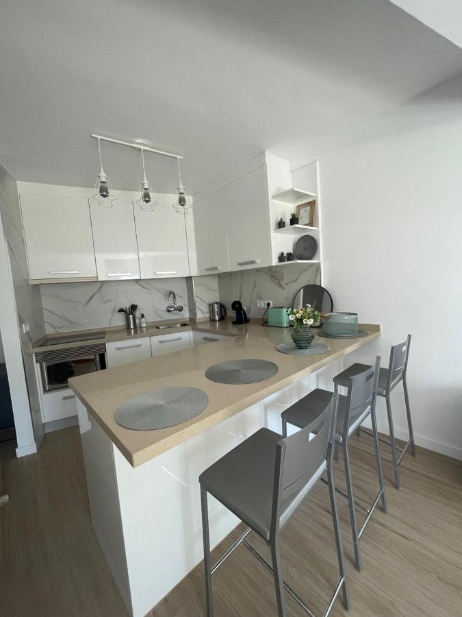 Apartment Iris 5 Minutos De La Playa, Centro De Ciudad 칼페 외부 사진